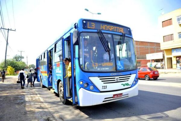 Ônibus circulam em nova tabela de horários em Alvorada