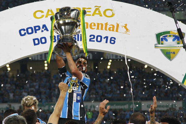 Seis anos do Penta: relembre a conquista da Copa do Brasil de 2016 do Grêmio