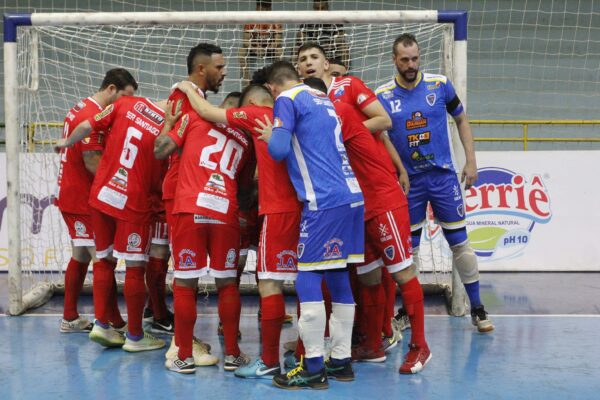 Sercesa e SER Santiago farão o primeiro jogo da final da Copa RS de Futsal nesta terça-feira