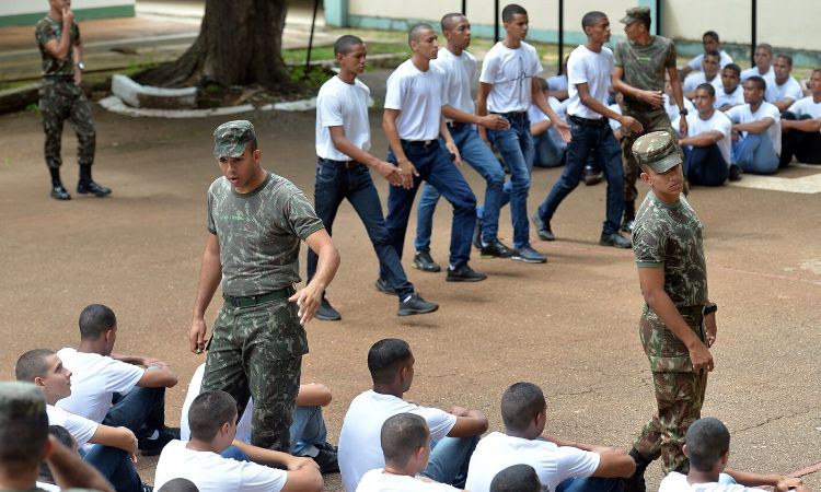 Jovens da Fasc terão prioridade no alistamento militar em Porto Alegre