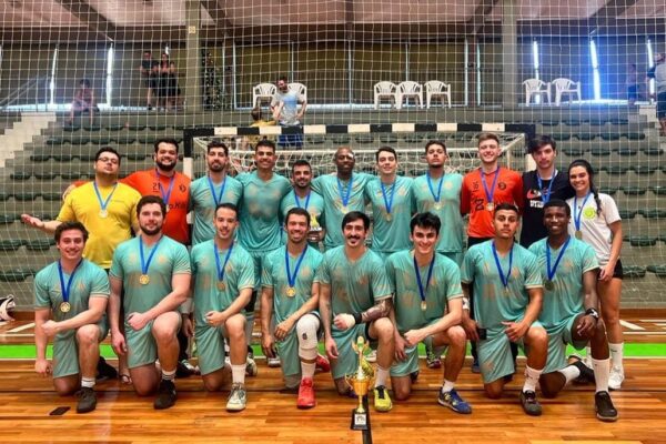 Clube Brilhante, de Pelotas, é tricampeão gaúcho de handball