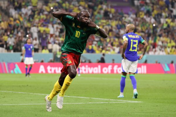 Vitória de Camarões e Uruguai eliminado; confira tudo o que aconteceu nesta sexta-feira na Copa do Mundo