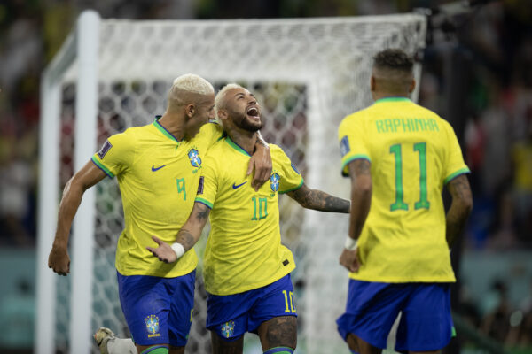 Neymar relembra lesão em estreia da Copa: “Passei a noite chorando muito”