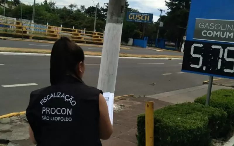 Posto de São Leopoldo é autuado por preço abusivo do litro da gasolina