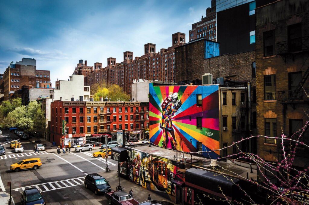 Eduardo Kobra: Uma de suas obras mais famosas é ‘O Beijo’, feita ,em 2012 no High Line, em Nova York, nos Estados Unidos
