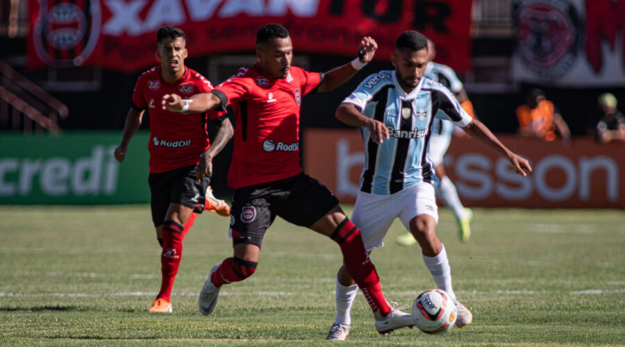 Grêmio x Fluminense: onde assistir, escalações e como chegam os times