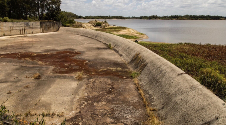 Por falta de chuva, Pelotas restringe o uso de água potável