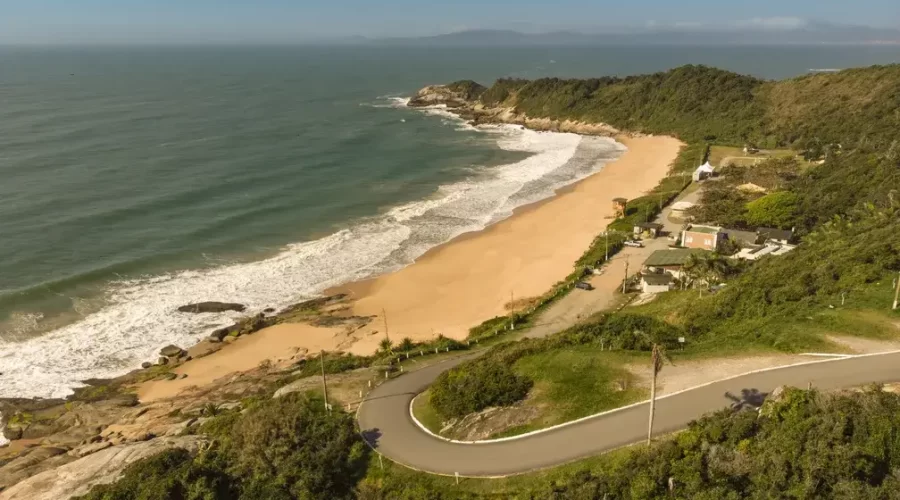 Santa Catarina concentra o maior número de praias naturistas do País