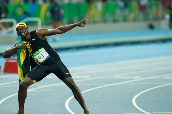 Usain Bolt é vítima de golpe e perde o equivalente a R$ 51 milhões na Jamaica