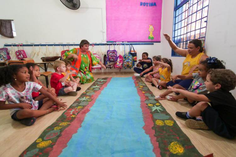 Alunos da Educação Infantil voltam às aulas na rede municipal de Porto Alegre