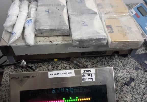 Homem é preso em flagrante no aeroporto Salgado Filho com 6 kg de cocaína