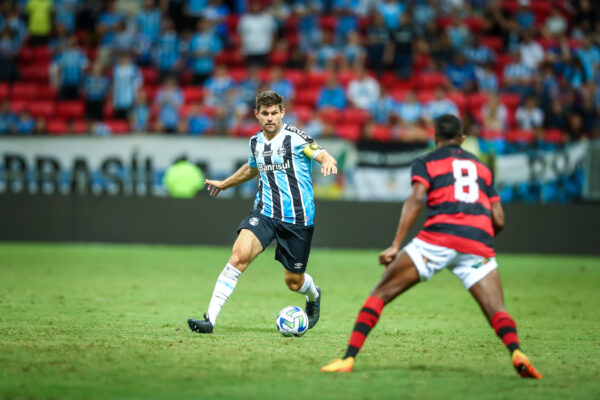 Após 2022 marcado por lesões, Kannemann é o jogador que mais atuou pelo Grêmio em 2023
