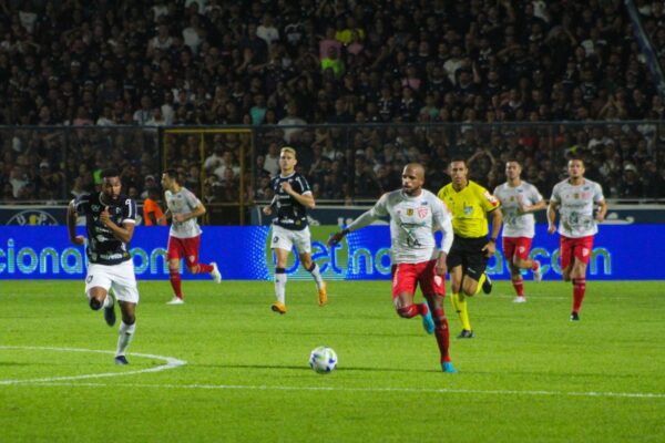 Com gol contra, São Luiz é derrotado pelo Remo por 2 a 1 e se despede da Copa do Brasil