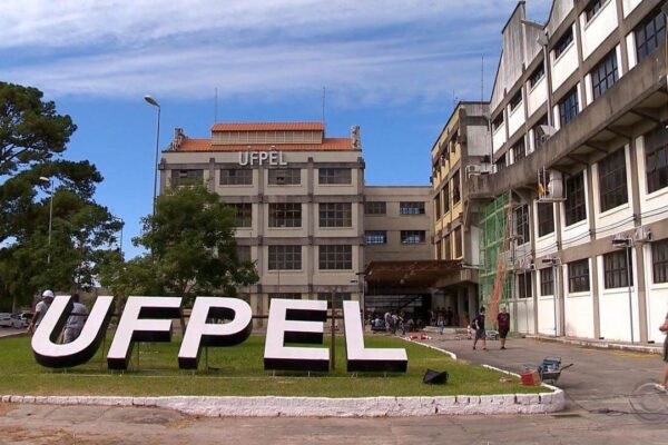 UFPel oferece mais de 2,6 mil vagas para cursos de graduação em processo seletivo complementar