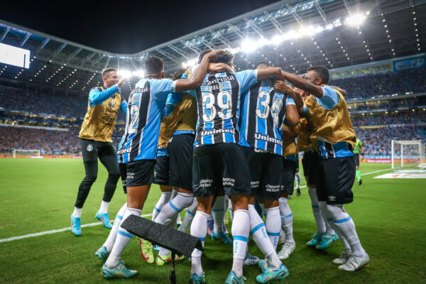 Grêmio bate o Caxias com gol de Suárez e conquista o Gauchão Ipiranga 2023