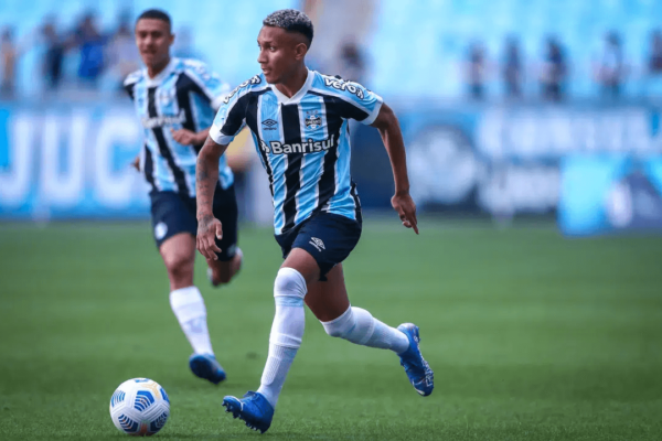 Grêmio acerta venda de Wesley Pombo para o Coritiba