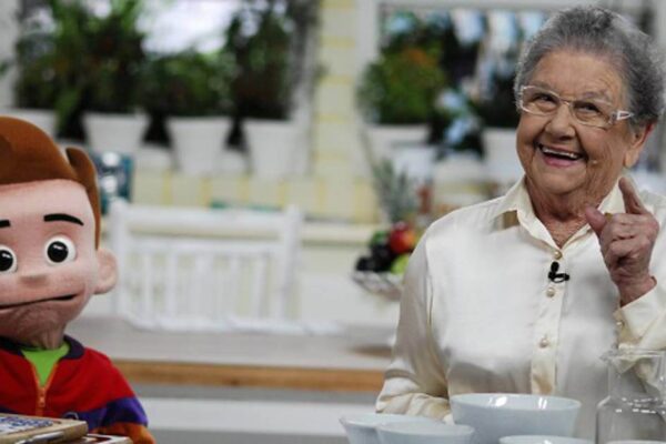Morre aos 91 anos a apresentadora e cozinheira Palmirinha Onofre