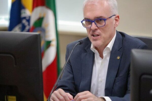 Eduardo Leite anuncia novo procurador-geral de Justiça
