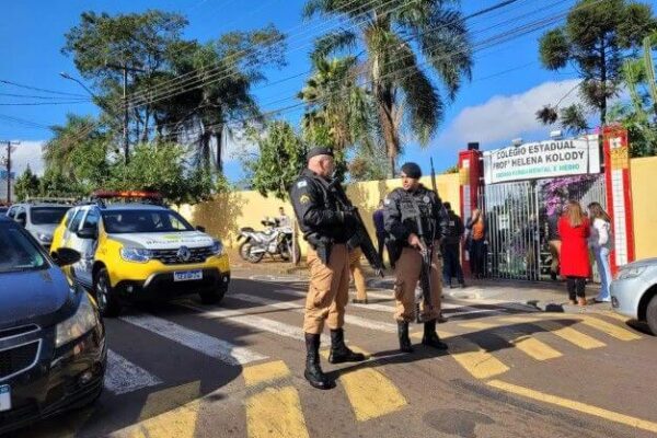 Ataque a tiros em escola do Paraná termina com uma jovem morta e outro internado