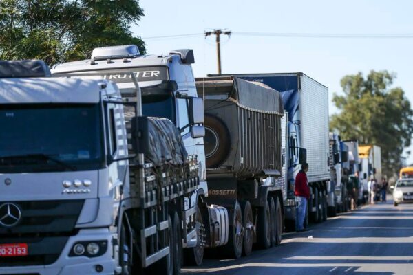 Justiça mantém condenação de empresários por coordenar bloqueio de estradas durante greve dos caminhoneiros