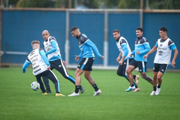 Grêmio dispensa jogador do futebol 7 que estava treinando com plantel profissional