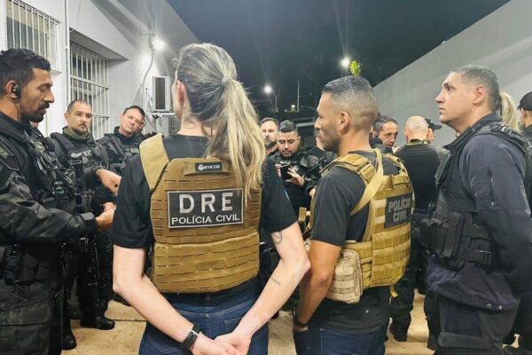 Contra o tráfico de drogas: Polícia Civil cumpre mandados em Santa Maria