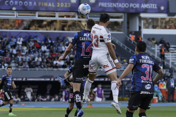 Clube da América do Sul vai enfrentar Sevilla em novo torneio organizado por Conmebol e UEFA
