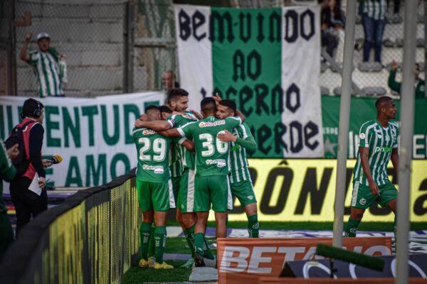 Em busca da meta de pontos para o primeiro turno, Juventude encara o Ceará