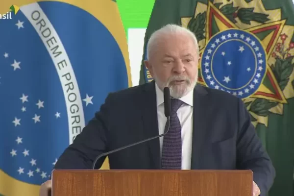 Controle de Armas no Brasil: Presidente Lula implementa novas regras