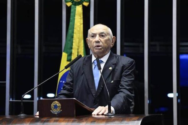 Morre o ex-governador e fundador de Tocantins, Siqueira Campos