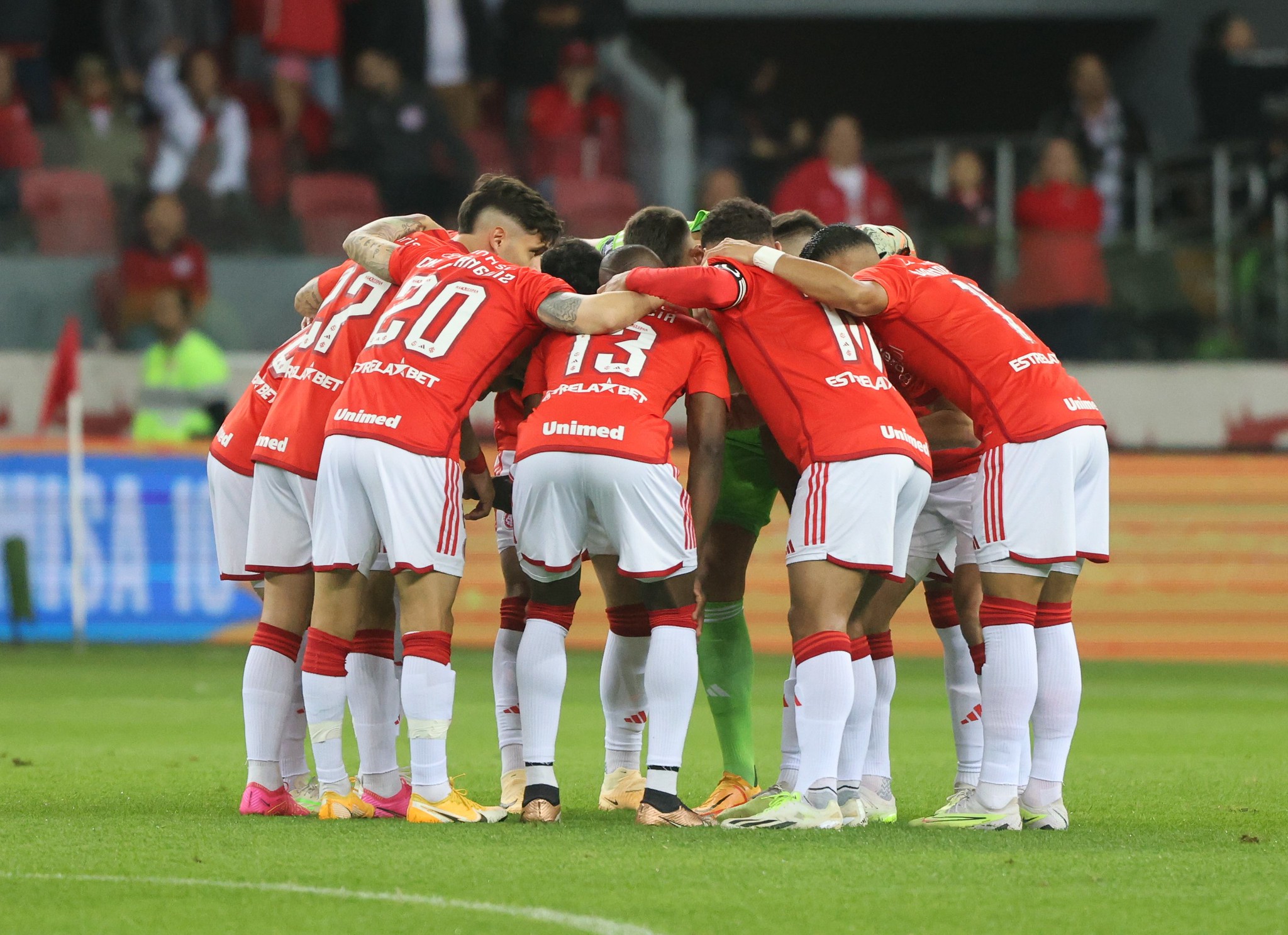 Inter vence o Bolívar e se aproxima da semifinal da Libertadores