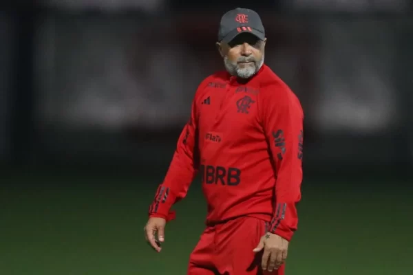 Adversário do Grêmio na Copa do Brasil, Flamengo chega para o duelo em crise e com distanciamento entre treinador e elenco