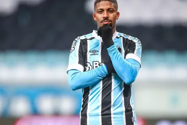 Ex-Grêmio, Jean Pyerre é anunciado por clube do RS