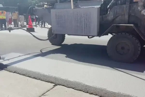 EUA usam tipo especial de asfalto para diminuir temperatura