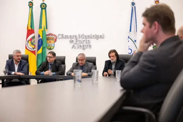 Projeto de Lei que revoga o “Dia do Patriota” é sancionado em Porto Alegre