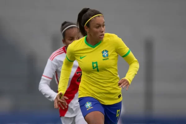 Com hat-trick de atacante do Inter, Seleção Brasileira feminina chega à final da Liga de Desenvolvimento sub-19