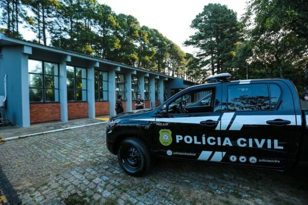 Dois homens são mortos por tiros em Porto Alegre