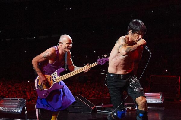 Como foi o show do Red Hot Chili Peppers em Porto Alegre