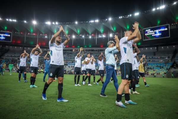 FC Cascavel solicita bloqueio de premiação do Grêmio no Brasileirão por dívida