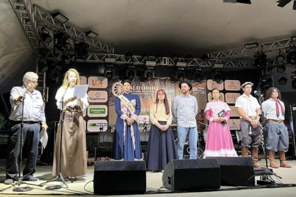 Com homenagens a Telmo de Lima Freitas, a 45ª edição do festival Califórnia da Canção Nativa teve encerramento no último final de semana