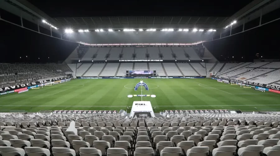 NFL no Brasil: Estádio do Corinthians recebe jogo de futebol americano em  2024 - Quinto Quarto