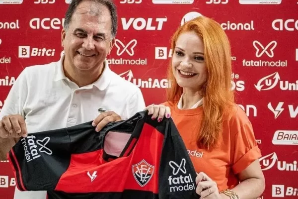Empresa de acompanhantes oferece 200 milhões para EC Vitória mudar o nome do clube