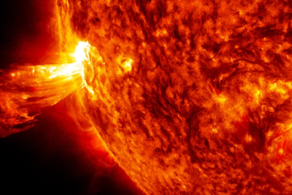 Terra pode enfrentar impactos de múltiplas erupções solares nos próximos dias