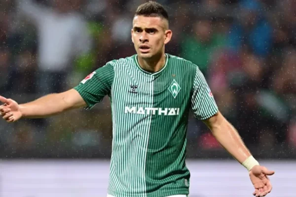 Werder Bremen pede 750 mil euros para antecipar  liberação de Borré para o Inter, afirma imprensa alemã