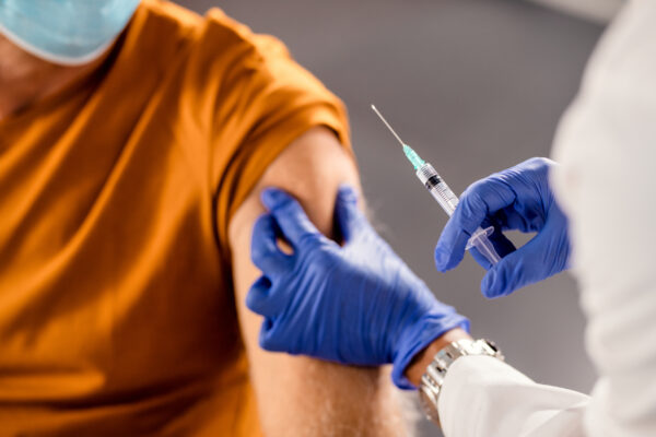 Porto Alegre disponibiliza vacina tetravalente contra a gripe nas redes privadas