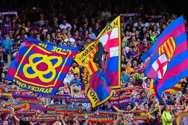 Barcelona é multado pela UEFA por caso de racismo na Champions