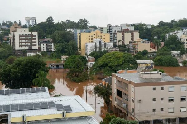 Chega a dez o número de mortos devido as chuvas no RS