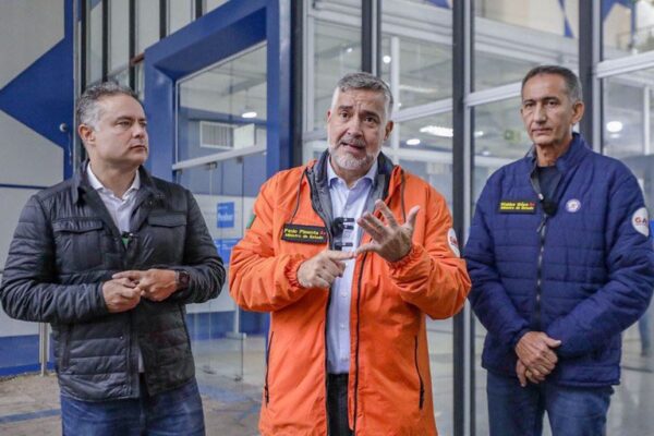 Paulo Pimenta afirma que Aeroporto Salgado Filho pode levar até seis meses para reabrir