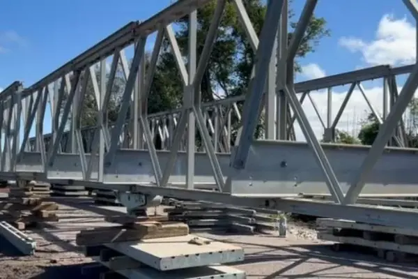 Ponte sobre o Arroio Grande, em Santa Maria, deve ser concluída nesta terça-feira