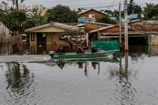 Canoas registra aumento em casos de dengue após enchentes